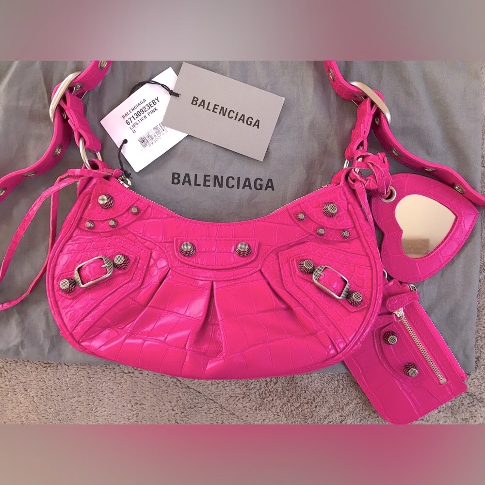NEW🔥BALENCIAGA Extra Small Le Cagole Calfskin Shoulder Bag🔥 - Picture 11 of 16